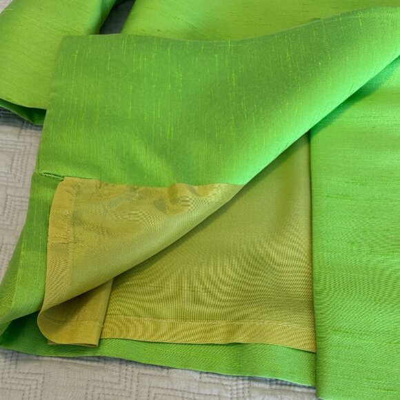 Stunning 1960s Lime Green 3 piece Raw Silk Suit Set - Size 12/14 - Picture 9 of 12